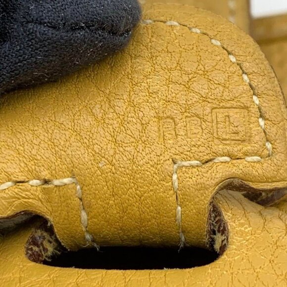 HERMES Evelyne PM I Yellow Mustard Clemence Leather Shoulder Bag Tote Purse - Picture 5 of 10
